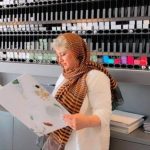 آموزش خدمات اسکراب اسکالپ سر مریم حسن زاده فرد در مهرشهر کرج
