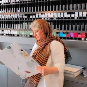معرفی آموزش خدمات اسکراب اسکالپ سر مریم حسن زاده فرد در مهرشهر کرج در مشاغل ممتاز