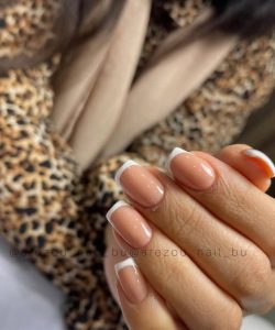 معرفی سالن کاشت ناخن و مژه آرزو دهقانی در برازجان در مشاغل ممتاز