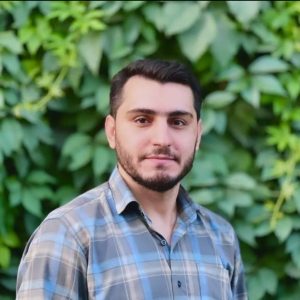 فروش انواع نقره‌جات اصل و دست‌ساز در نقره‌جات فریبرز رضایی شهر ری_مشاغل ممتاز