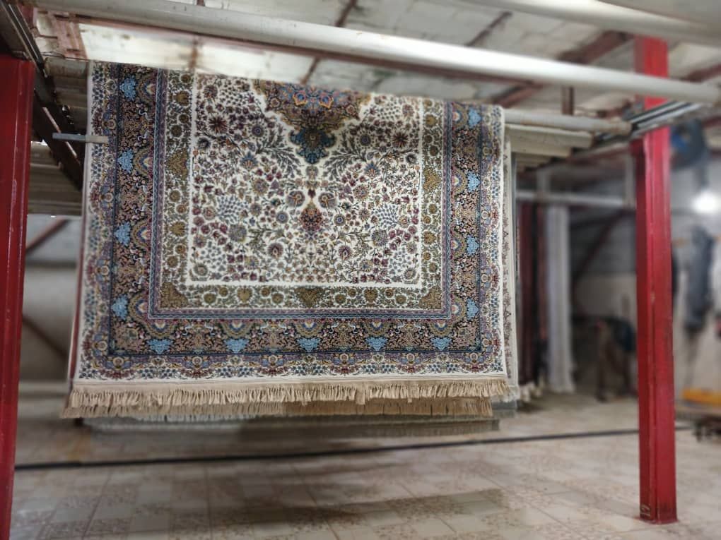 قالیشویی میلاد در لاهیجان-مشاغل ممتاز