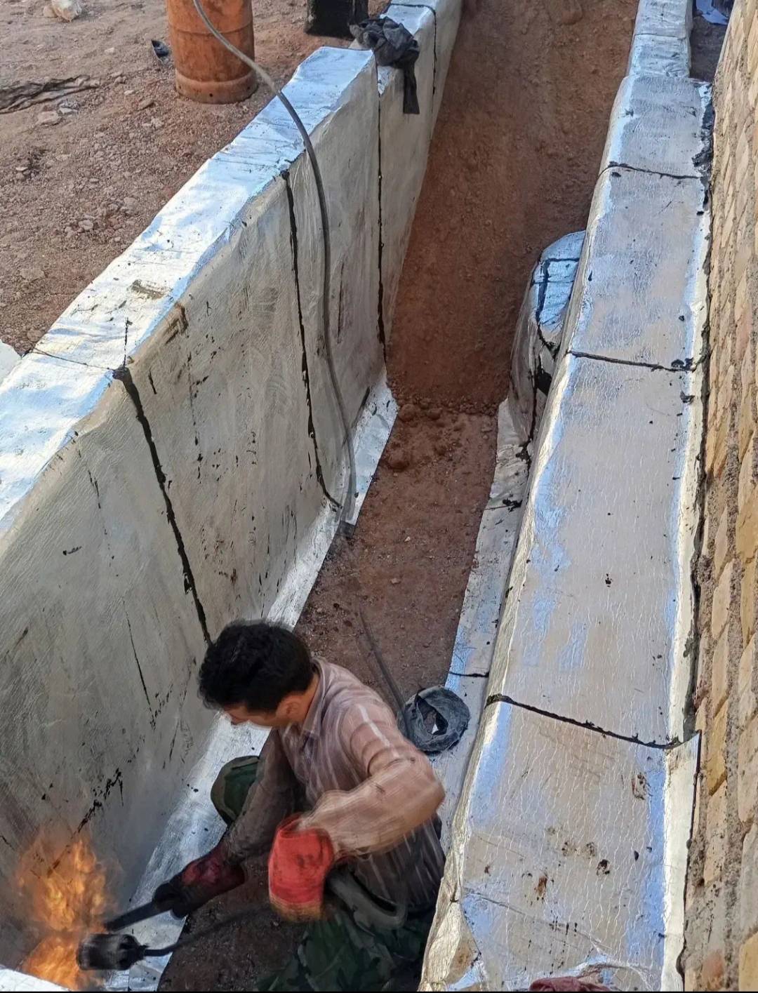تعمیر ایزوگام پشت‌بام رفسنجان -مشاغل ممتاز