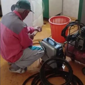 لوله بازکنی موسوی در اهواز با دستگاه فنرزنی حرفه‌ای برای باز کردن لوله فاضلاب-مشاغل ممتاز