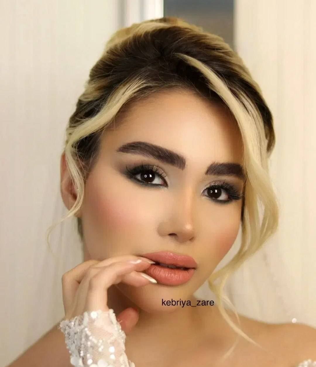 بهترین میکاپ عروس کبریا زارع در اصفهان-مشاغل ممتاز