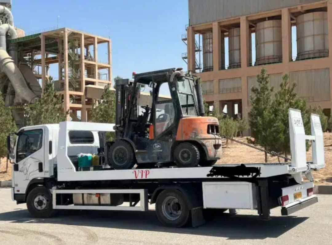 بهترین خدمات امداد خودرو و یدک‌کش در منطقه سلفچگان -مشاغل ممتاز