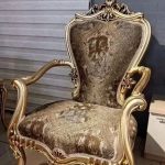 رنگکاری درب چوبی غفاری در اصفهان