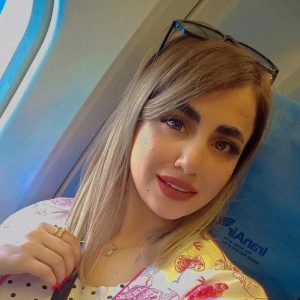 خدمات کاشت ناخن فاطمه افشار در کرمان-مشاغل ممتاز