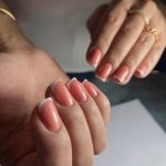خدمات کاشت ناخن فاطمه افشار در کرمان