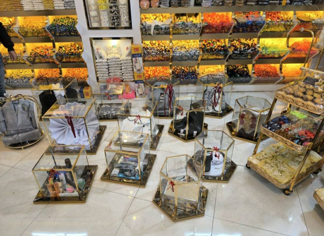 خرید شیرینی تازه در مشهد از قنادی فرهاد - مشاغل ممتاز