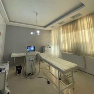 اتاق لیزر کلینیک زیبایی آویژه مشهد-مشاغل ممتاز