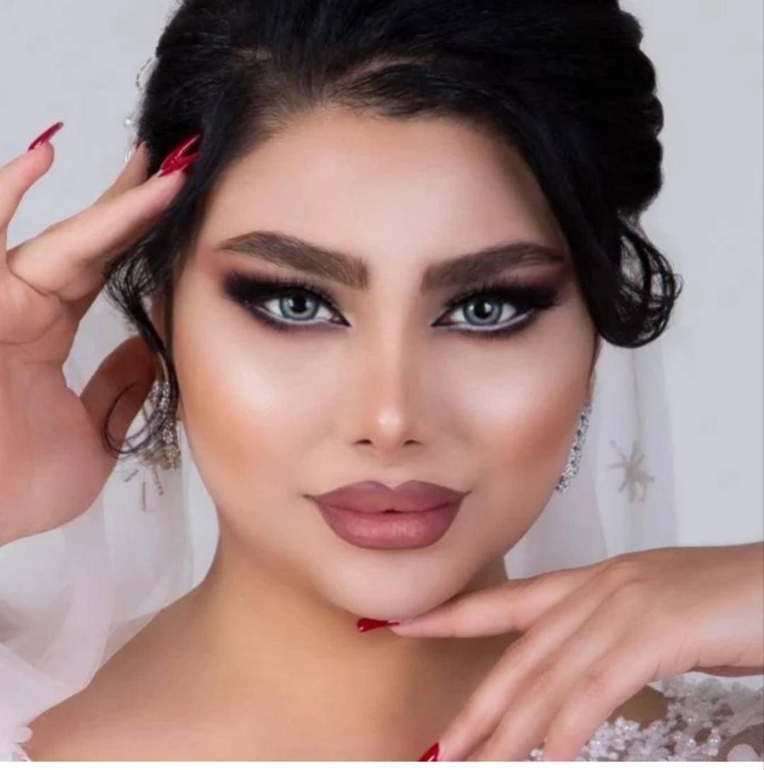 میکاپ تخصصی عروس در سالن زیبایی رویا رهبر تبریز با متد روز دنیا - مشاغل ممتاز
