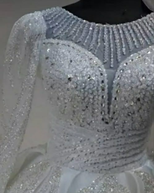 نمونه کار لباس عروس در مزون لباس عروس هما در قوچان _مشاغل ممتاز