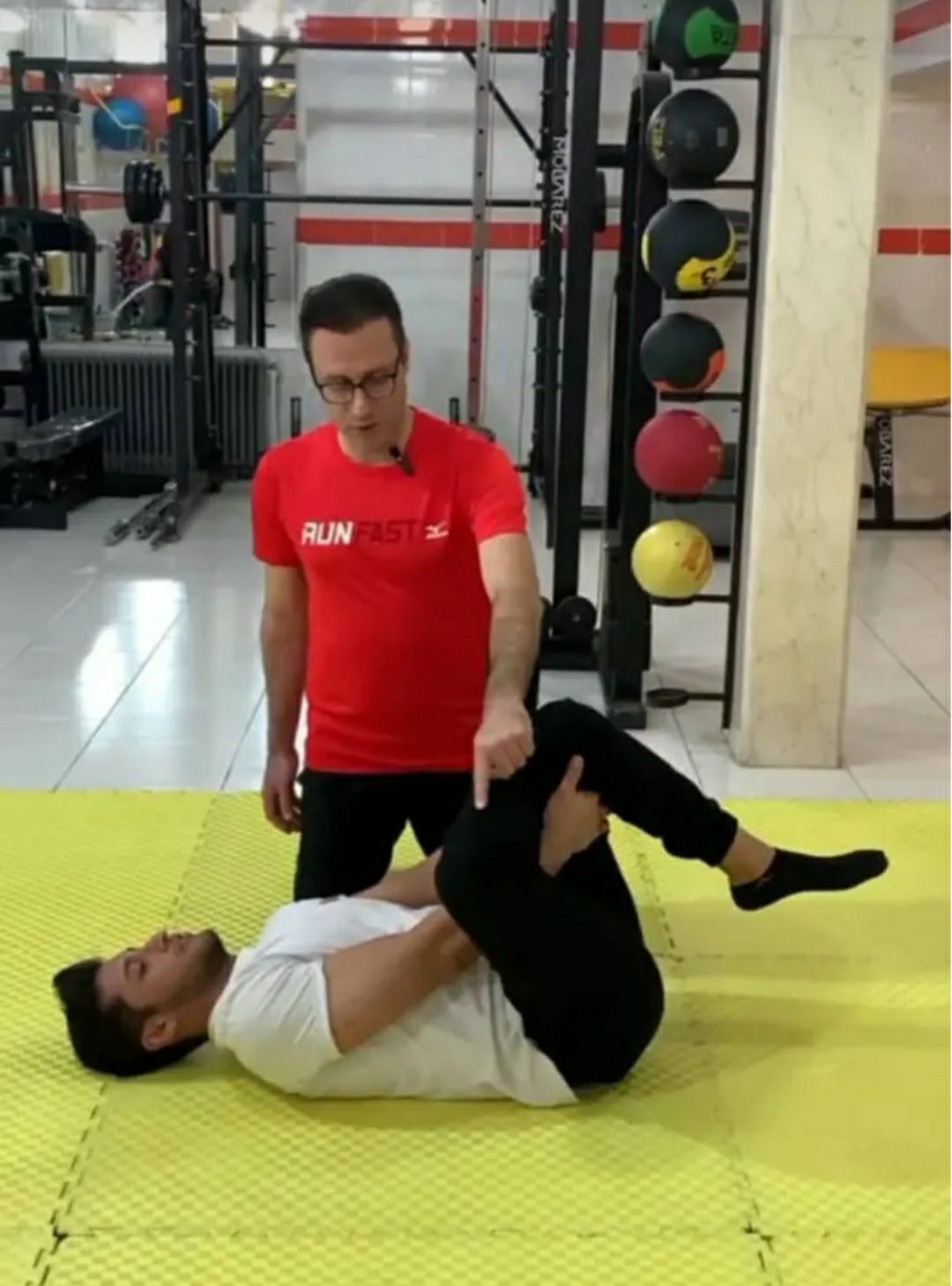 محیط تمیز و استانداردهای تمرینی مرکز حرکات اصلاحی باشگاه تندرستی ارومیه-مشاغل ممتاز